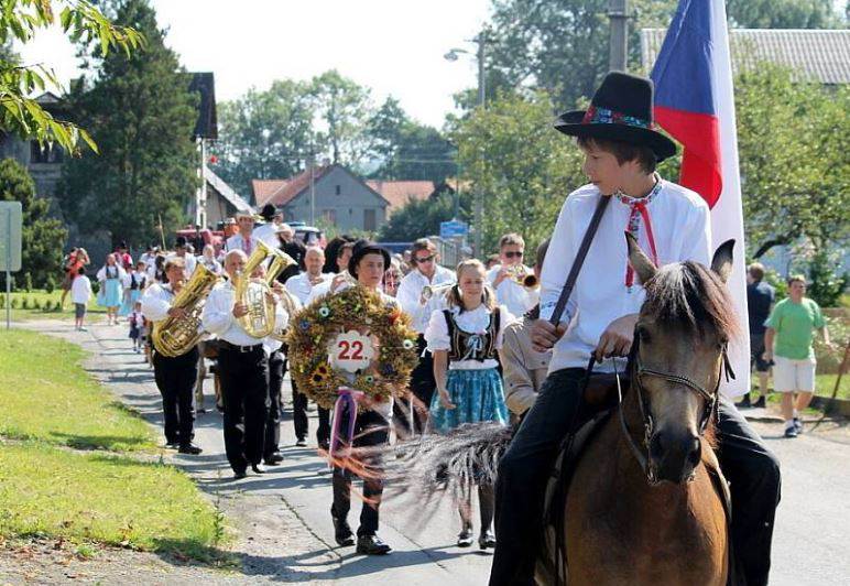 Obecní dožínky Závišice