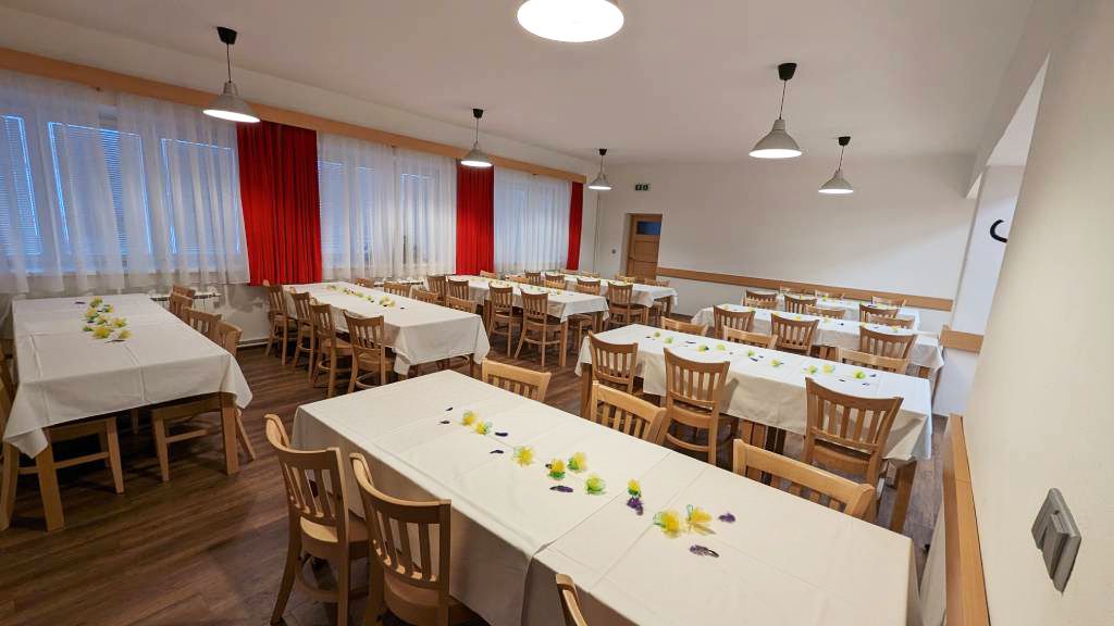 Malý sál - Kulturní dům U Kremlů Závišice